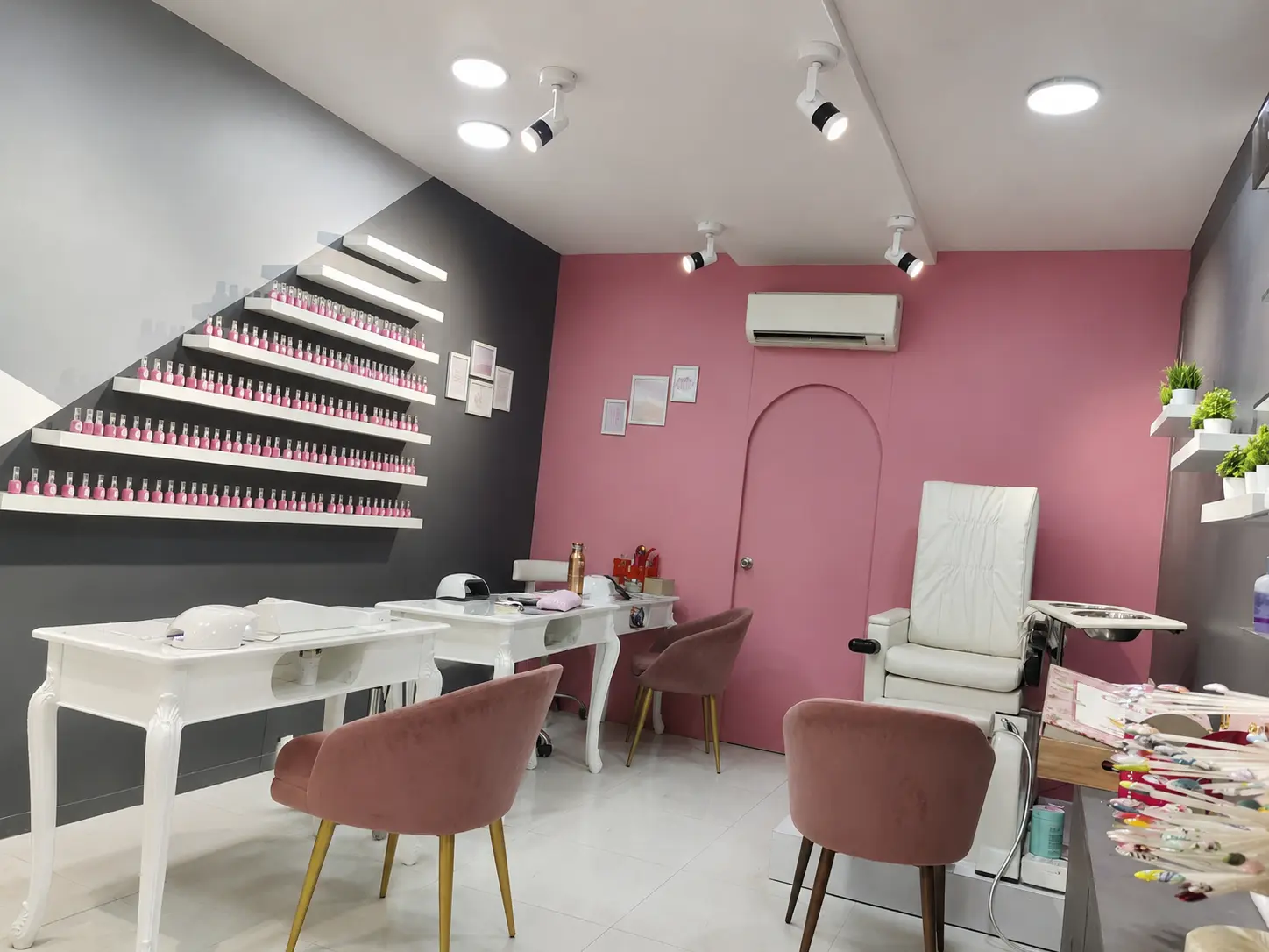 Luxury Salon Journey Showcase