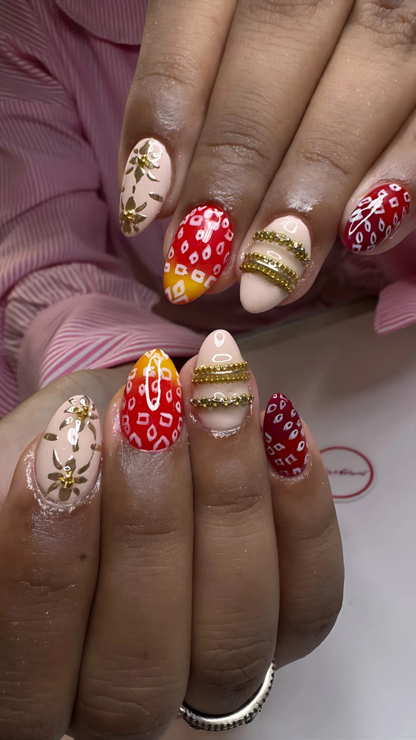 Bridal Royal Ivory Nails with 3D Embossed Lace & Pearls